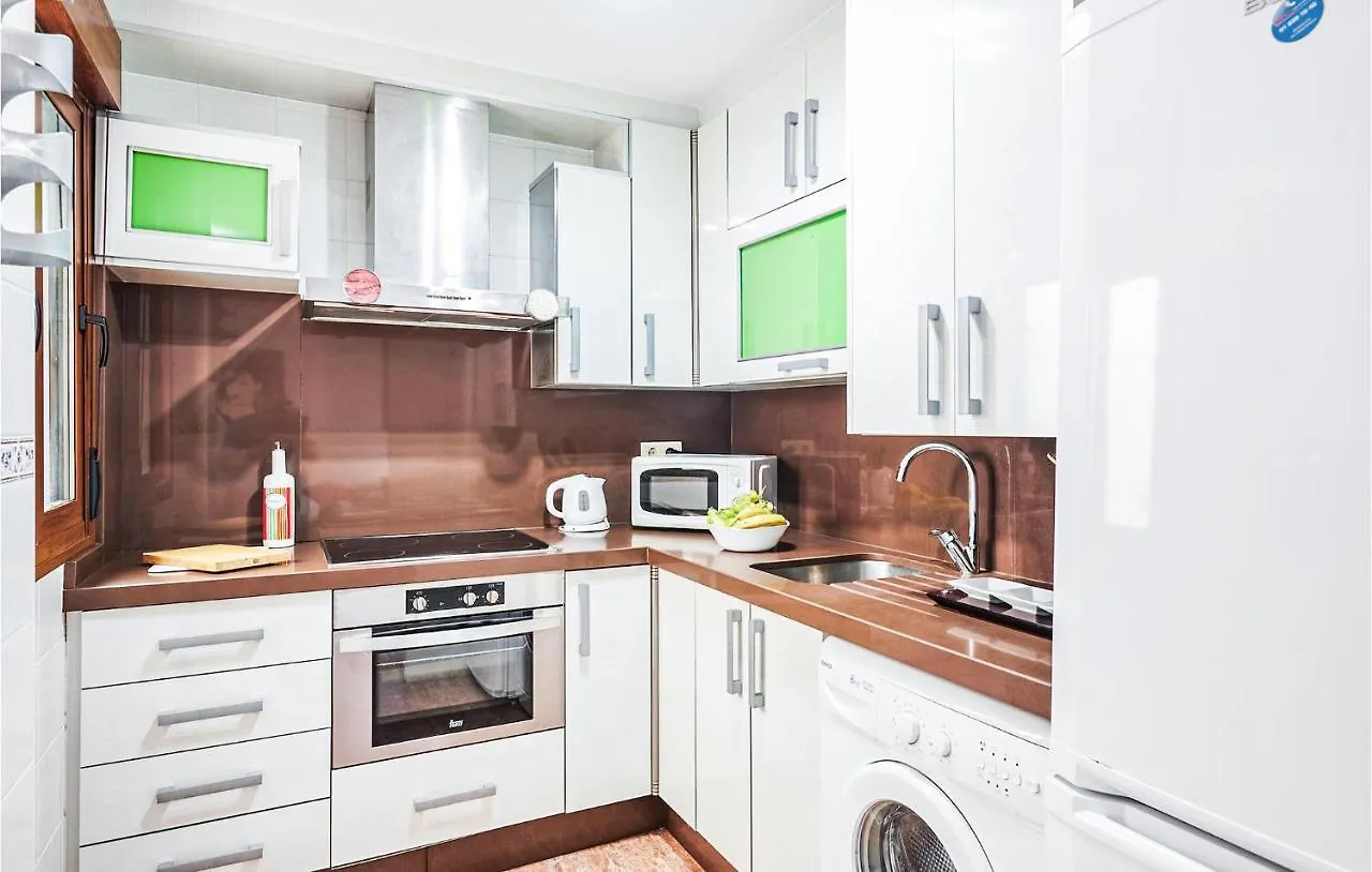 Gorgeous Apartment In Granada With Wifi